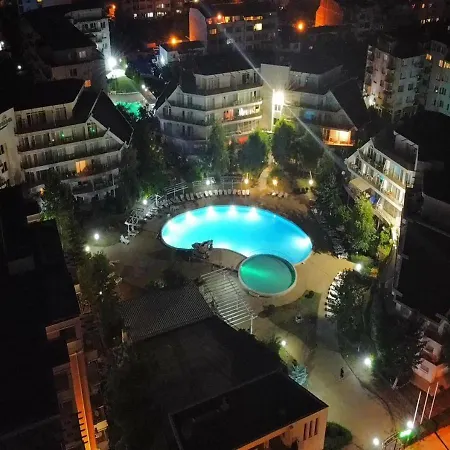 Charis Cozy Family At Sun Village Complex Close To The Apartamento *