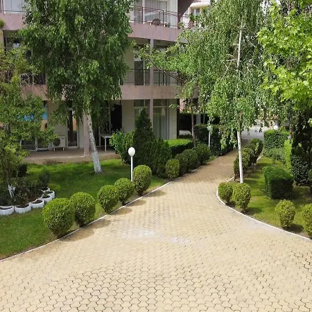 Charis Cozy Family At Sun Village Complex Close To The Apartament *