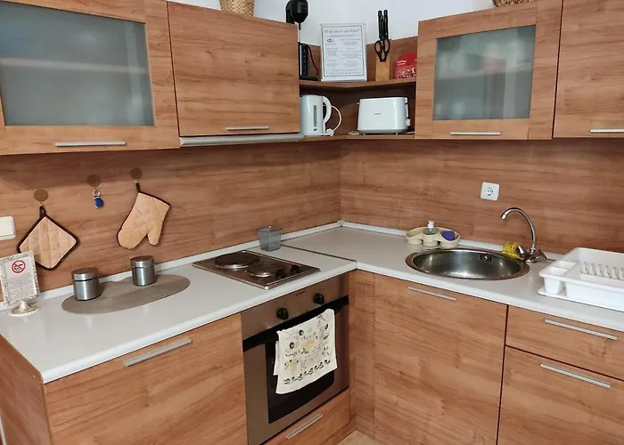 Charis Cozy Family At Sun Village Complex Close To The Apartment *