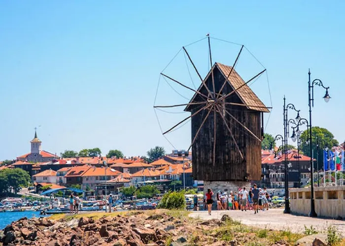 Charis Cozy Family At Sun Village Complex Close To The