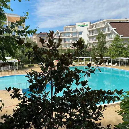 Charis Cozy Family At Sun Village Complex Close To The *