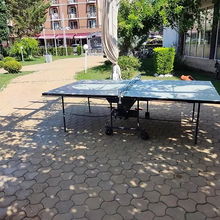 Charis Cozy Family At Sun Village Complex Close To The