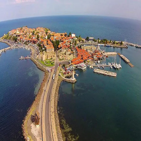 Charis Cozy Family At Sun Village Complex Close To The Napospart