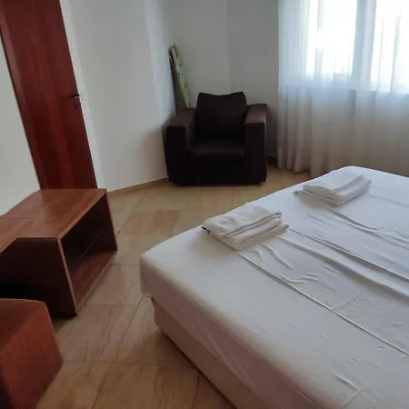 Charis Cozy Family At Sun Village Complex Close To The ساني بيتش