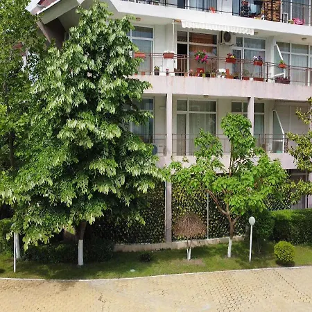 شقة Charis Cozy Family At Sun Village Complex Close To The